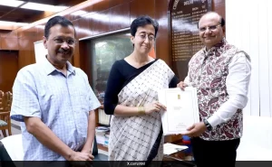 Arvind Kejriwal Steps Down and Appoints Atishi as His Successor